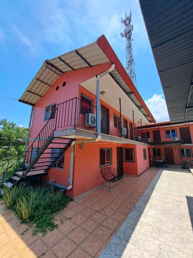 Hotel Casa Fotr Loco Uvita Esterno foto